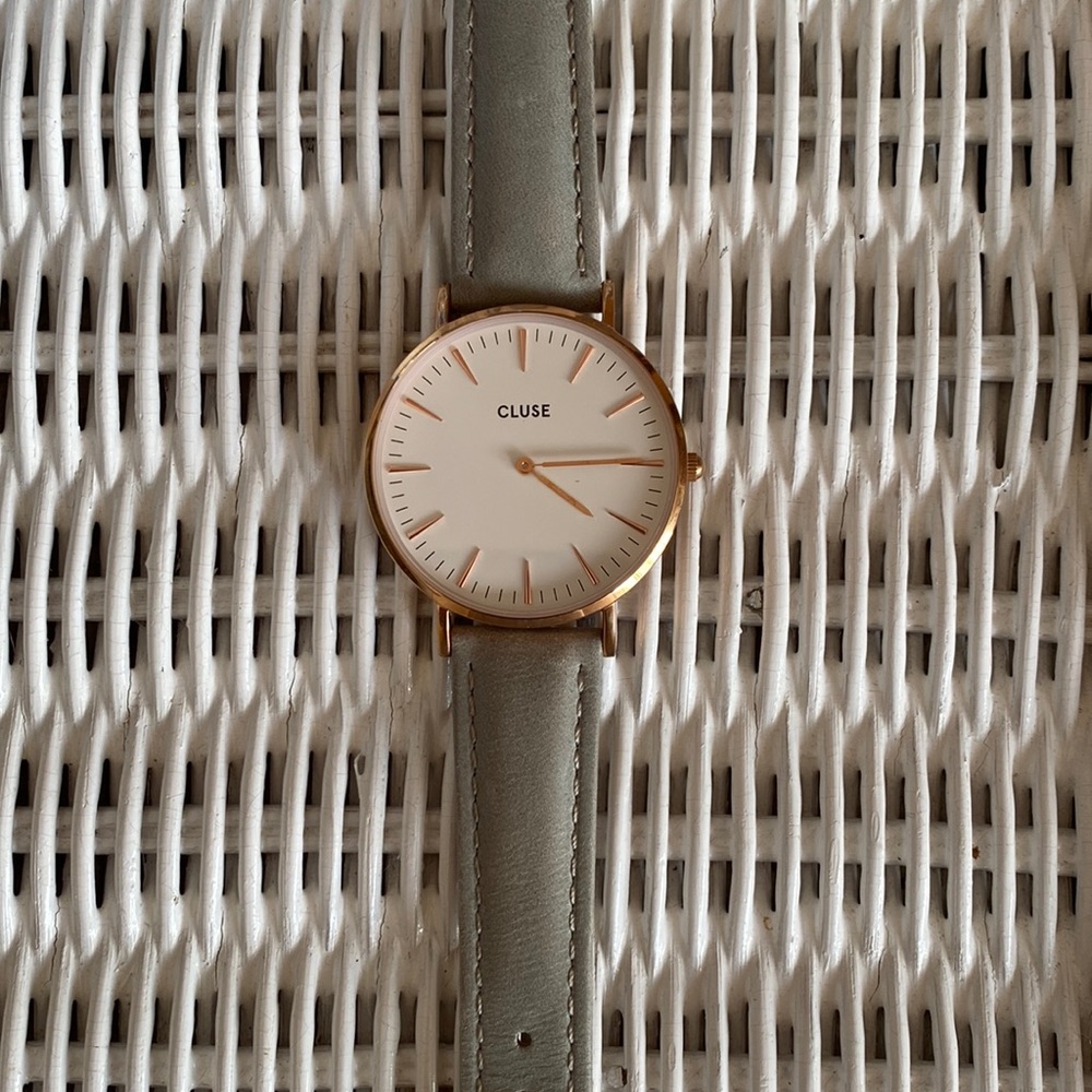 Boho Chic Leather Grey, Rose Gold Colour